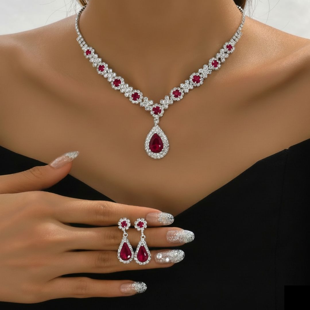 Kaylee™ | Emerald Crystal Necklace & Earring Set